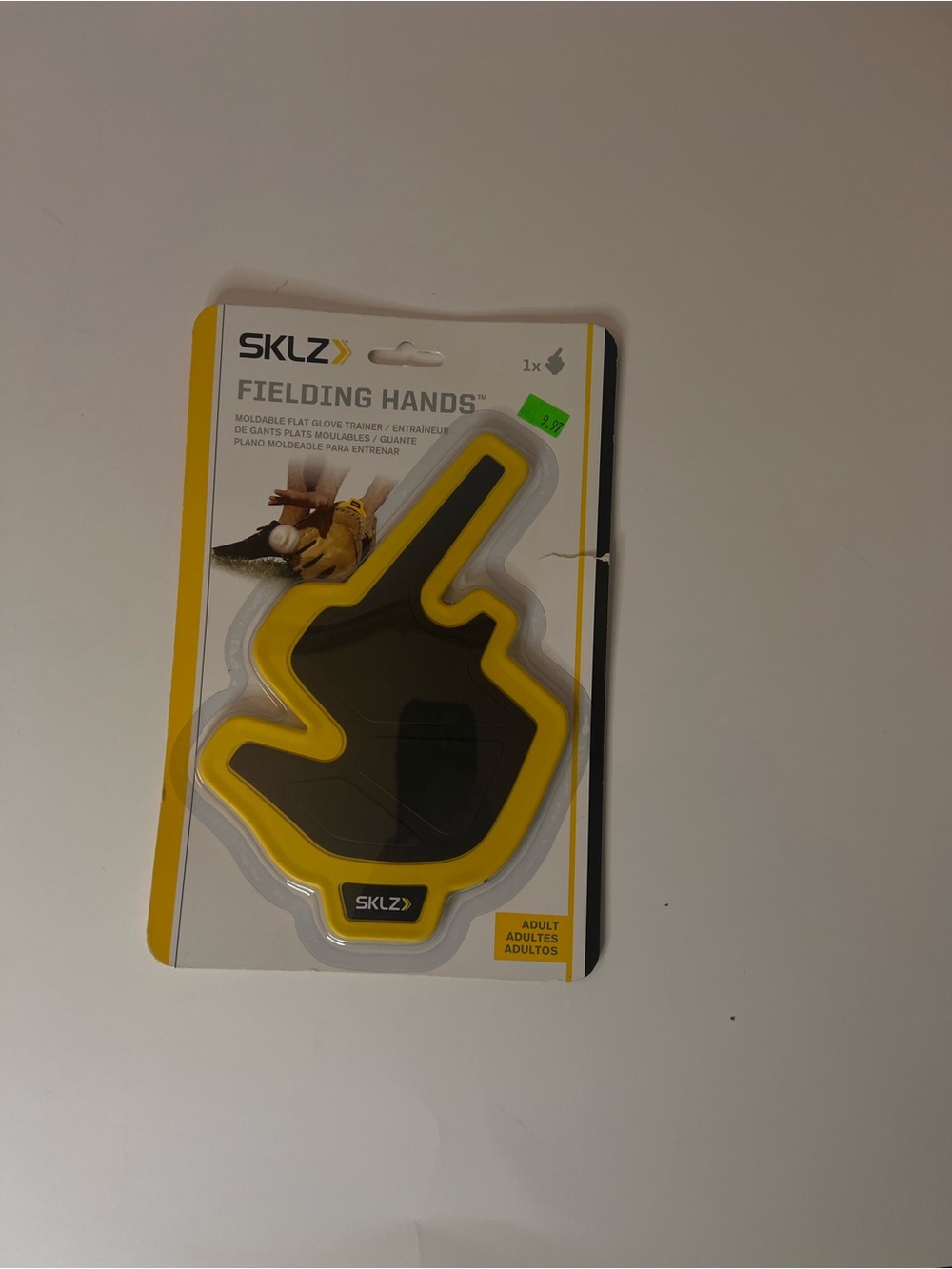 SKLZ Fielding Hands Protective Accessory - Black & Yellow